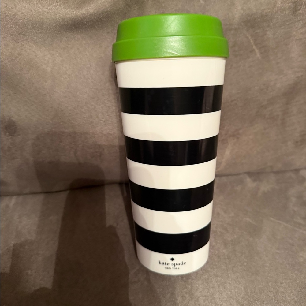 KATE SPADE ♠️ NEW YORK LOGO BLACK STRIPES WITH GREEN LID TRAVEL CUP